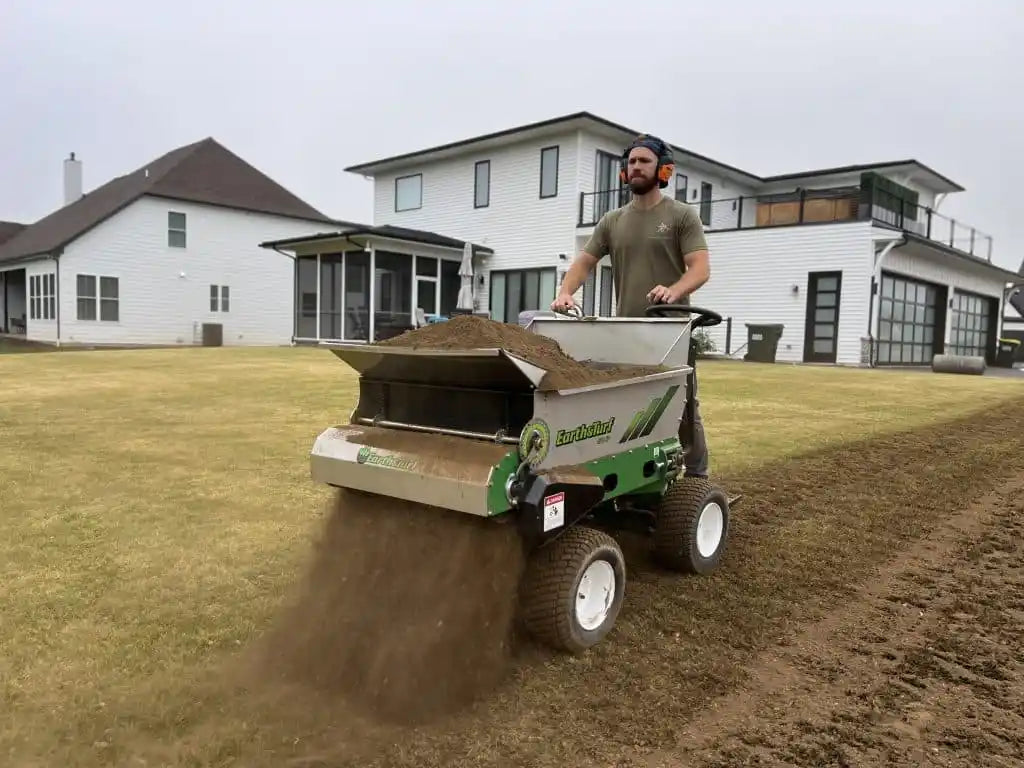 Earth & Turf | MultiSpread | 410SP | Stand-On Top Dresser | 35.25" Width | 30" Spread Width | 13HP Honda Engine