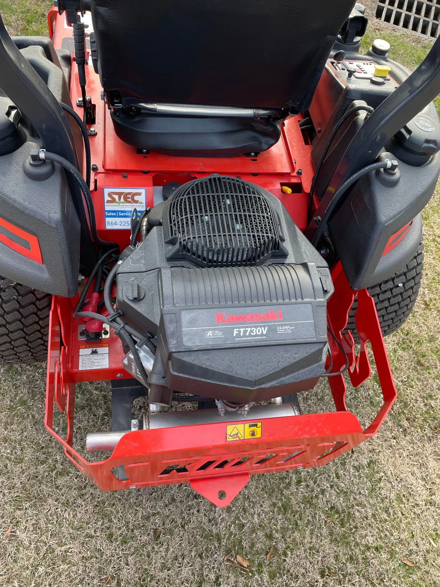 KIOTI | Zero-Turn Mower | ZXC LT Series | ZXC54LT | 54″ Fabricated Deck | 24 HP Kawasaki | For Professional Lawn Care