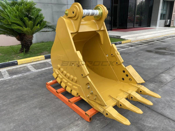 Bedrock Attachments Heavy-Duty Bucket & Adjuster GP | Width 42-Inch | Capacity 1.34 CU M | Machine Size 45-55 Tons | For Excavators CAT 349
