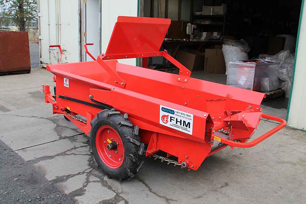 Farmer Helper | Manure Spreader | Model FH-25G | 44″ Width | Ground Drive | 27 Bushel Capacity | Horsepower 15 To 30 HP | For Tractors