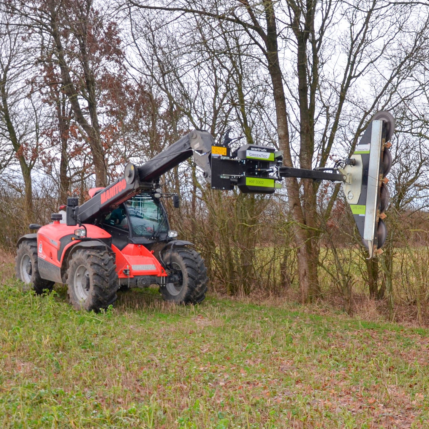 GreenTec Limb Trimmer Hydraulic Telescopic | Model Multi Carrier Puma 3303 Tele | Transport Width 8'2" Ft | Oil Flow 13.2 GPM | For Tractors