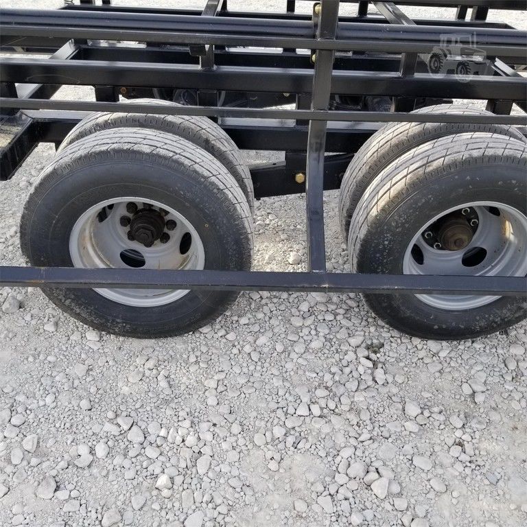2024 Industrias America Double Wide Bale Trailer | Model 16X4 (Manual Double Dump) | Cradle Length 32' | Pull Type