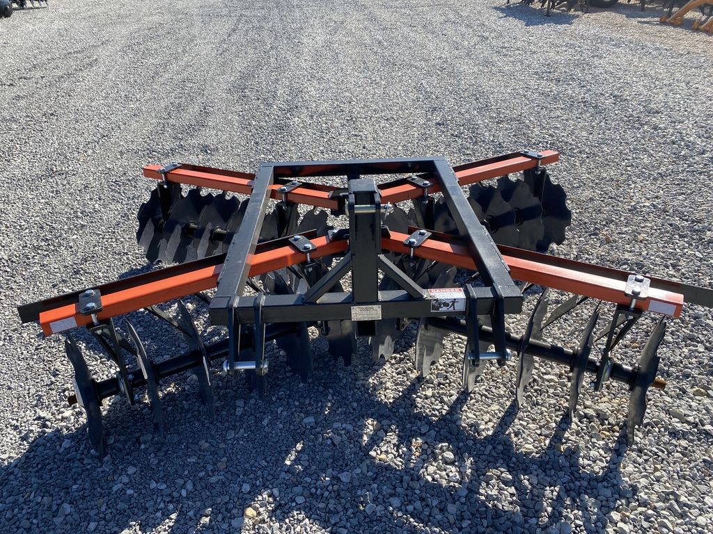 2024 Industrias America 3-Point Finish Disk | Model 1820X | Width 6' | Blade Size 18" | Horsepower 25 To 35 HP | For Tractors