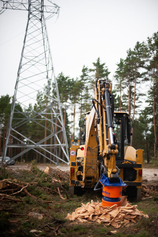 Dipperfox Stump Crushers | Model SC-500 | Cutting Diameter 20" | Machine Size 3-14 Tons | For Mini Excavators