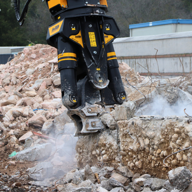 MB Crusher Demolition Pulverizer | Model MB-PT1650 | Overall Width 55" | Machine Size 19-25 Tons | For Excavators