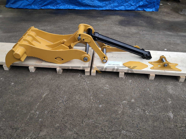 Bedrock Attachments Pin-On Thumb | Model ET70-PO5T48 | Width 36.3" | Pin Size 70mm | 5 Teeth | Machine Size 15-18 Ton | For Excavators