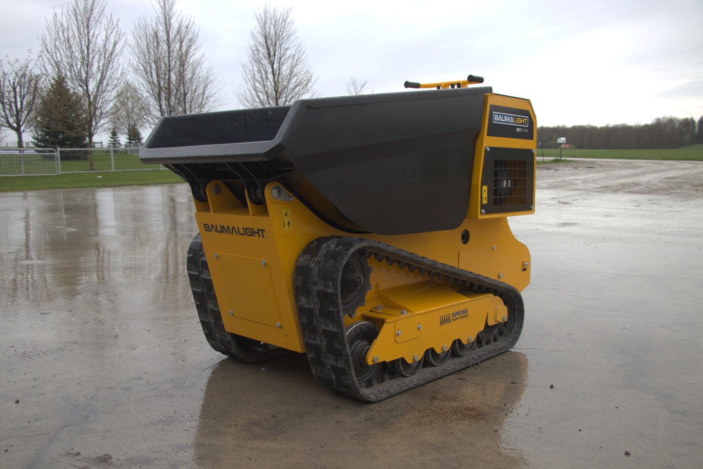 Baumalight Trldump Mini Skid Steer Tracked | Kubota Engine 24.8 HP | Hydraulic Flow Range 8 To 12 GPM