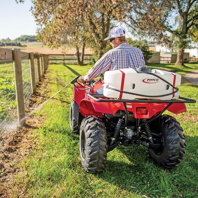 Fimco | 25 Gallon Deluxe Spot Sprayer with Manifold | Model LG-25-SM | Width 17.5" | Flow Rate 2.4 GPM