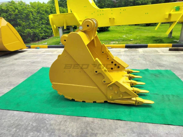 Bedrock Attachments Heavy-Duty Bucket & Adjuster GP | Width 54" | Capacity 1.2 CU M | Machine Size 18-24 Tons | For Excavators CAT 320