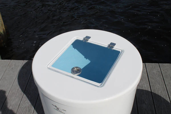 RIO MARINE CUSTOMS | Fiberglass Livewell with Clear Lid | Model RWLW40 | 23" D x 21" H | 40 Gallon Capacity | For Commercial Fishing