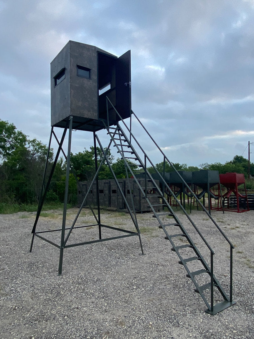 AWS Blind | Bushlan Outfitter Hunting Blinds | Models 5x5, 5x7 & 5x9 | Widths 60", 84" & 108" | Tower Heights Ground, 4', 8' & 12' | All-Metal Build | Combo Bow/Rifle Windows | For Deer Hunting