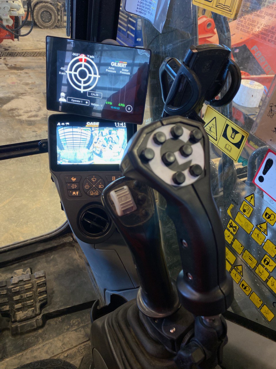 Gilbert Control & Assistance System | Semi-Automatic Driving System | For Excavators