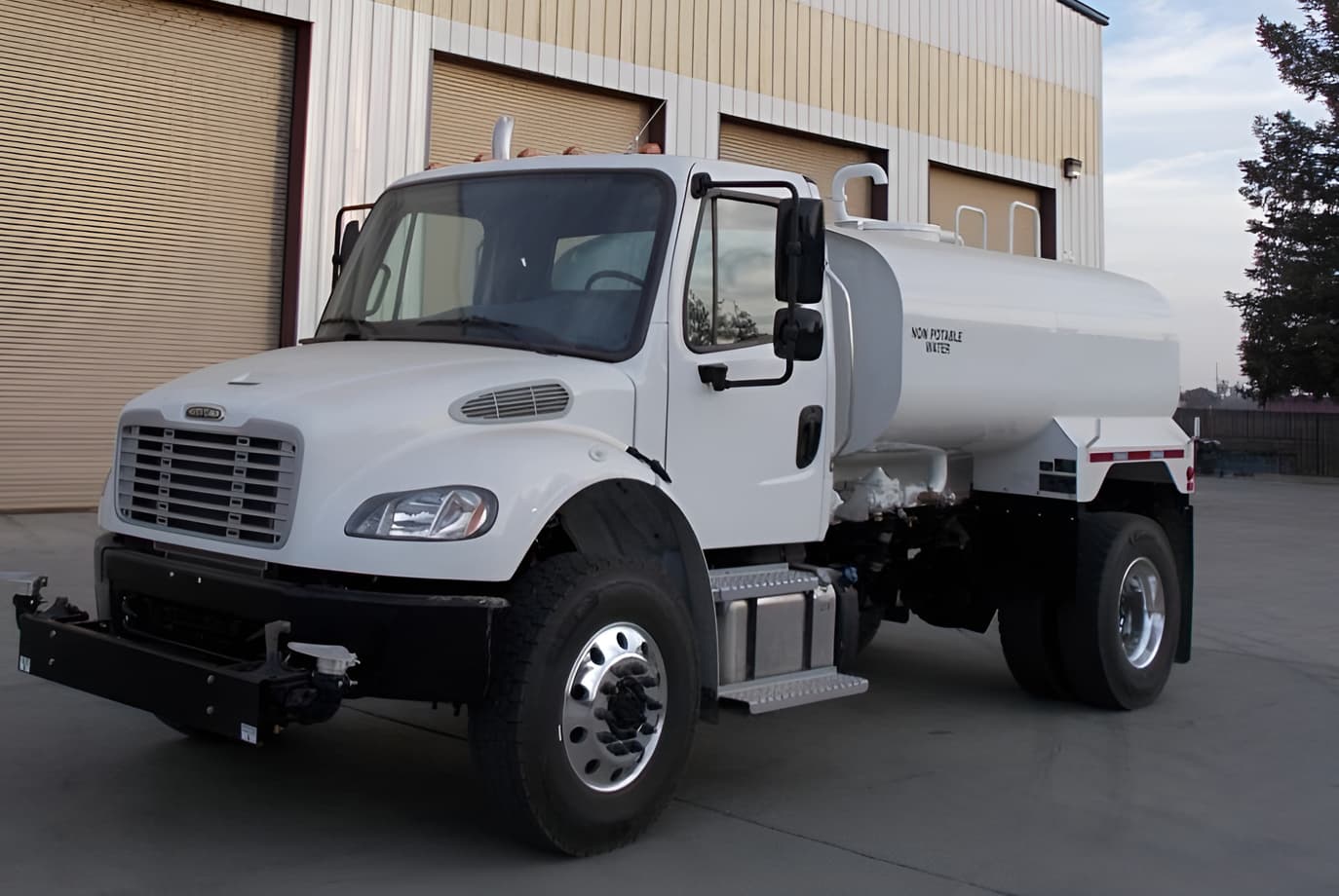 Freightliner | 2K Water Truck | M2 106 Model | 18' Tank Length | 2,000 Gallon Capacity | 102" Width | For Dust Control & Construction Sites