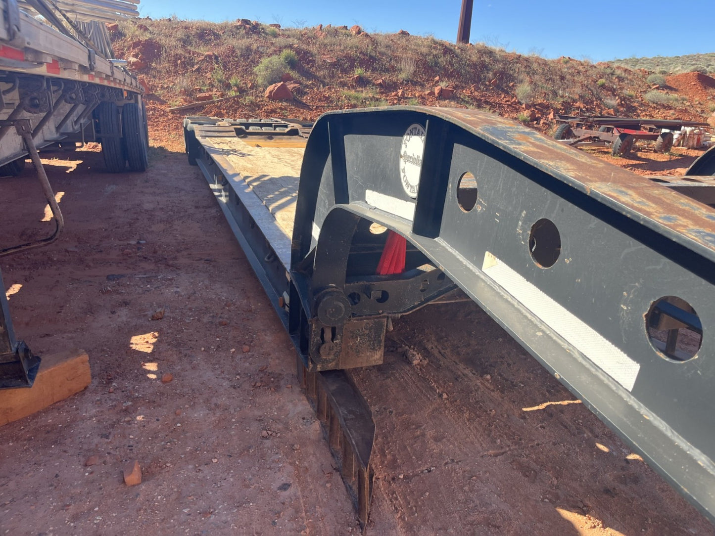 Fontaine | 44 EXP Lowboy Trailer | 48' Length | 88,000 lbs Capacity | 102" Width | USED | For Heavy Equipment & Oversized Load Transport
