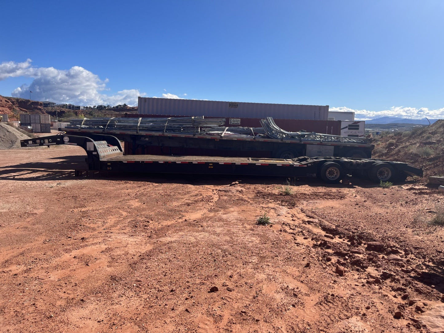Fontaine | 44 EXP Lowboy Trailer | 48' Length | 88,000 lbs Capacity | 102" Width | USED | For Heavy Equipment & Oversized Load Transport