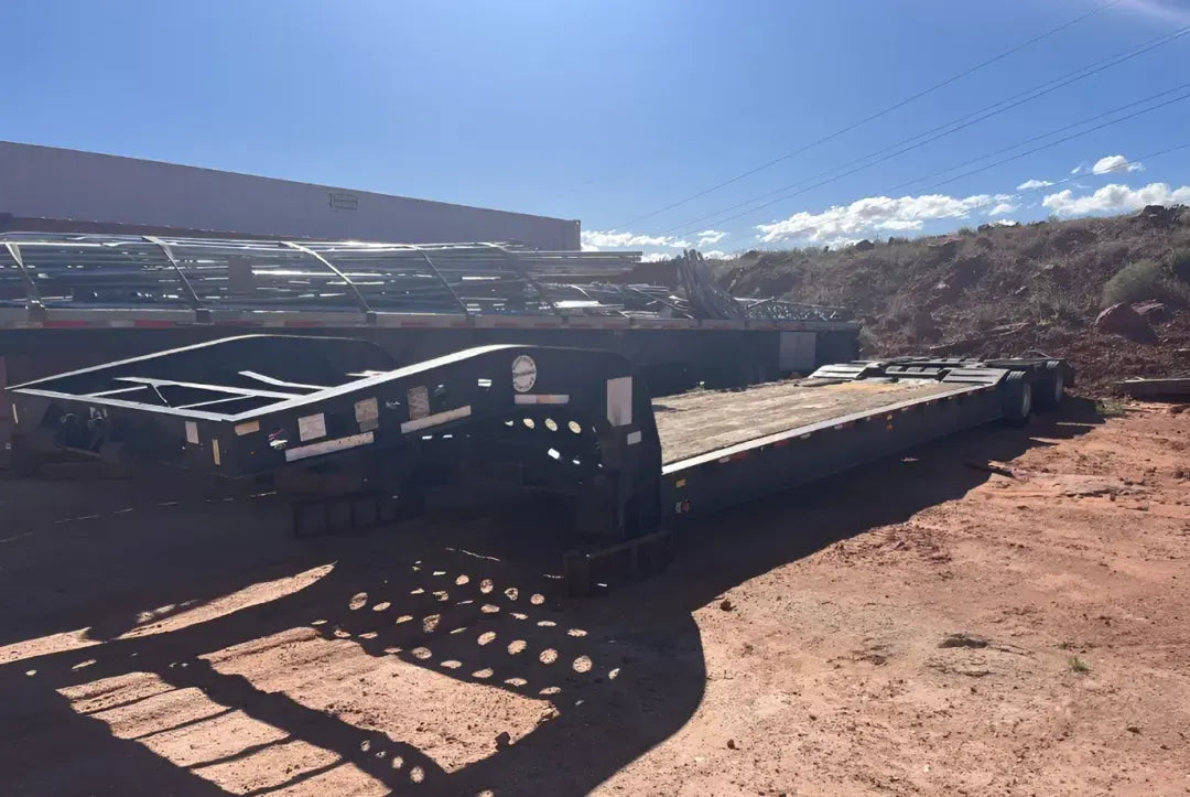 Fontaine | 44 EXP Lowboy Trailer | 48' Length | 88,000 lbs Capacity | 102" Width | USED | For Heavy Equipment & Oversized Load Transport