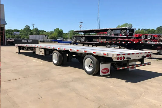 Dorsey | DC-22.5 Drop Deck Combo Flatbed | 53' Length | 80,000 lbs GVWR | 102" Width | For Heavy-Duty Industrial & Commercial Hauling