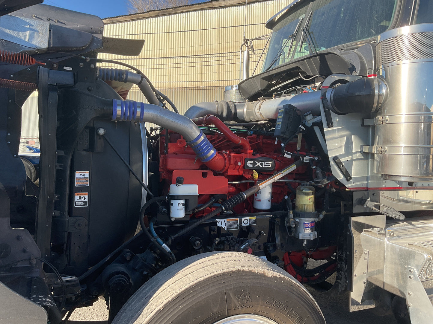 Kenworth | W900 Sleeper Truck | 2022 Model | Heavy-Duty Hauling | High-Torque Capacity | 102" Width | USED | For Long-Distance & Industrial Transport