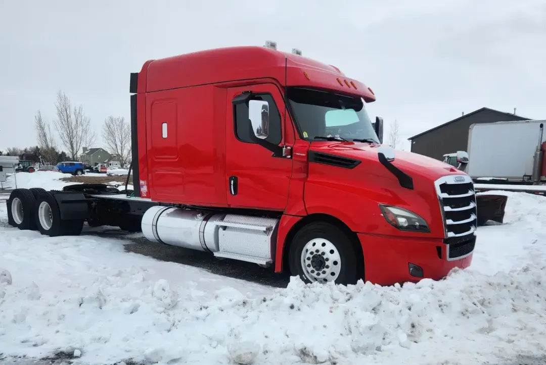 Freightliner | Cascadia | 2020 DD15 DT12 | 300" Wheelbase | 505 HP / 377 kW Capacity | Standard Width | USED | For Long-Haul & Fleet Operations