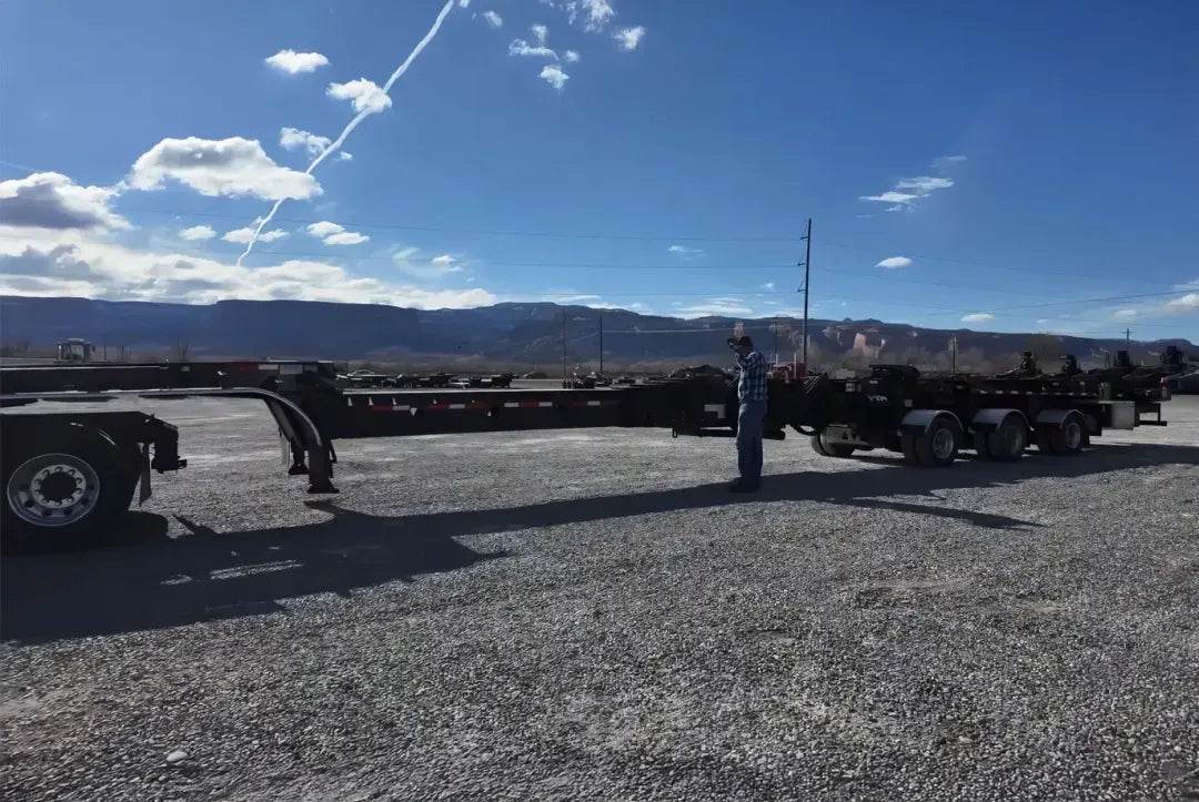 Trail King | TKEFX Blade Hauler | 2020 Model | 53' Length | 70,000 lbs Capacity | 102" Width | USED | For Oversized Blade Transport & Heavy-Duty Hauling