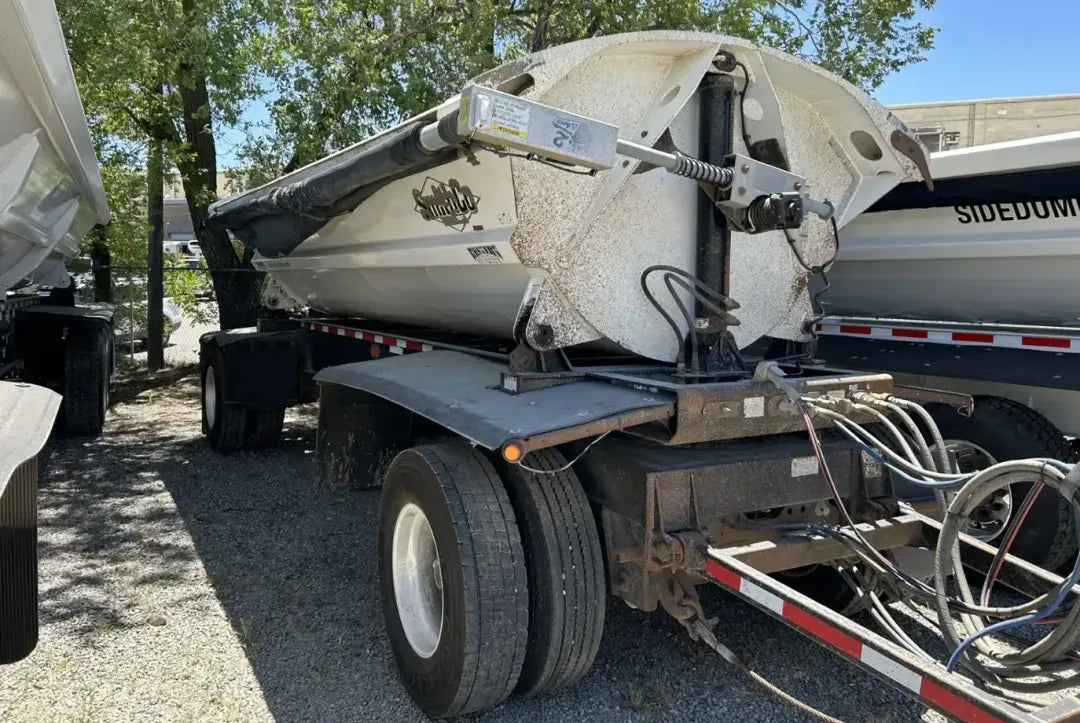SmithCo | SX1FP Side Dump Trailer | 17' Tub Length | 15.7 CY Capacity | 102" Width | USED | For Bulk Material & Heavy-Duty Hauling