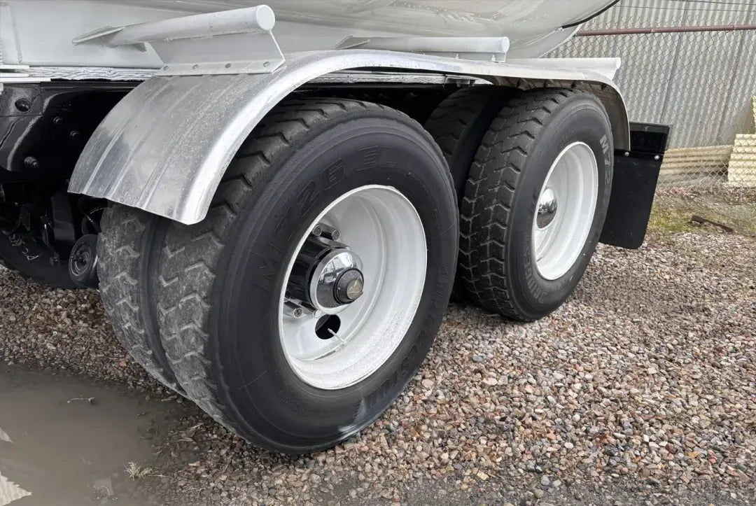 Peterbilt | Water Truck | 1997 Model | Tandem Axle | 4,000-Gallon Capacity | Heavy-Duty Transport | USED | For Industrial & Construction Water Hauling