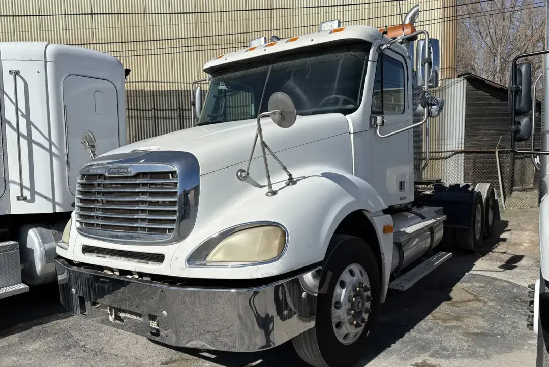 Freightliner | Conventional Truck | 2005 Model | Heavy-Duty Hauling | CAT C-13 Engine | USED | For Industrial & End Dump Transport
