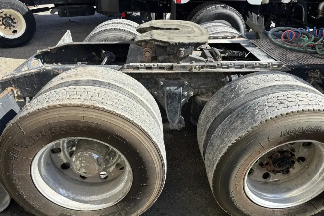 Freightliner | Conventional Truck | 2005 Model | Heavy-Duty Hauling | CAT C-13 Engine | USED | For Industrial & End Dump Transport