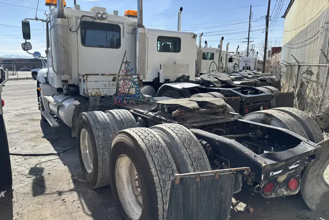 Freightliner | Conventional Truck | 2005 Model | Heavy-Duty Hauling | CAT C-13 Engine | USED | For Industrial & End Dump Transport