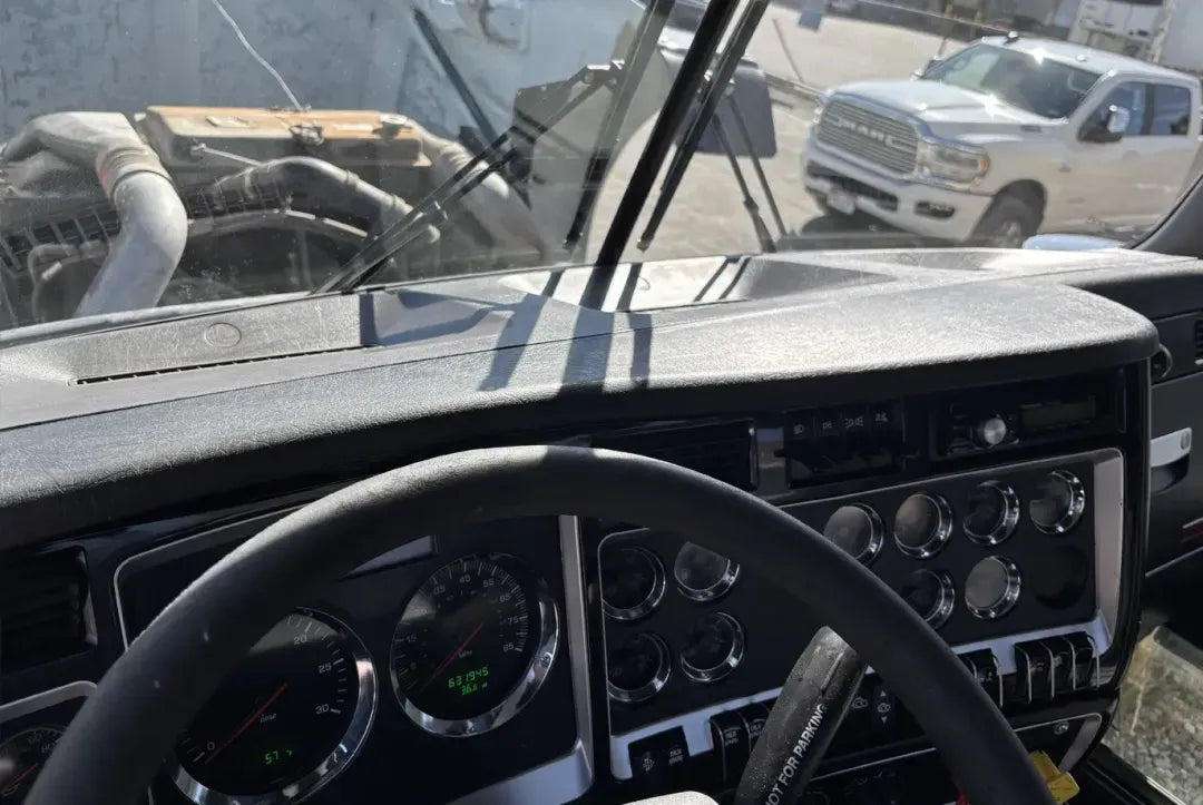 Kenworth | W900 Sleeper Truck | 2009 Model | Heavy-Duty Hauling | High-Torque Capacity | 102" Width | USED | For Industrial & Long-Distance Transport