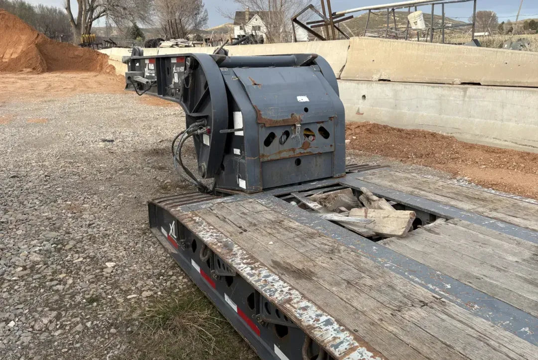 XL Specialized | 110HDG Trailer Package | 2015 XL 110HDG + 24FA + 60JPS | 46'8" Main Trailer Length | 110,000 lbs Capacity | 102" Wide | USED | For Semi Trucks & Extreme Duty Loads