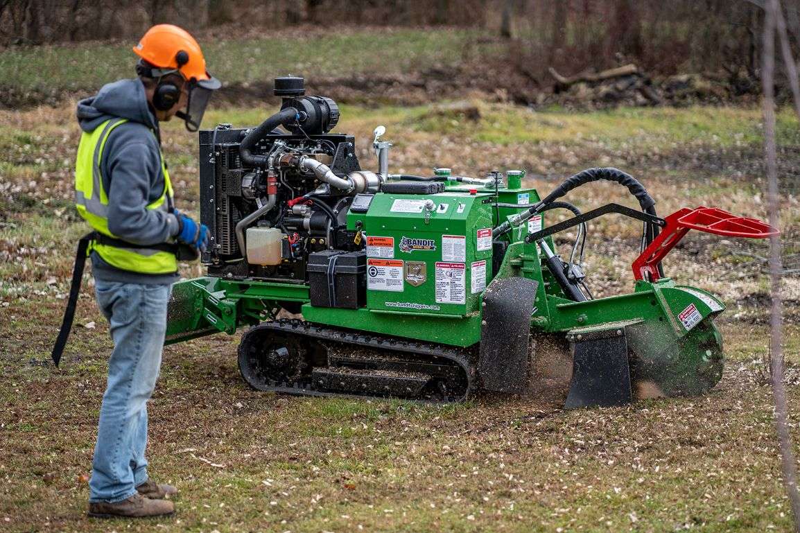 Bandit Track Stump Grinder | 2025 Model 2550T | Width 35" inches | Engine Horsepower 49 HP