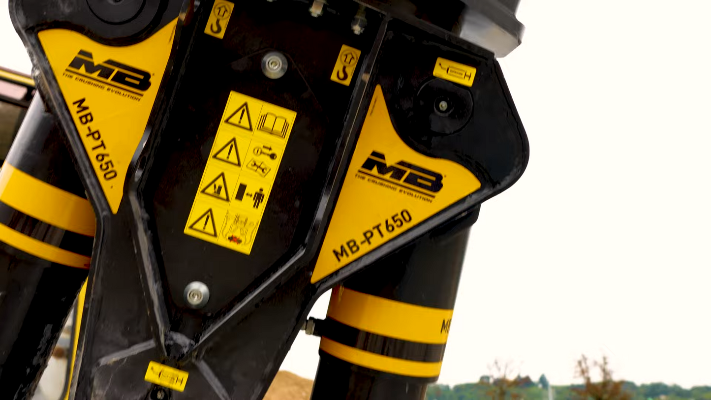 MB Crusher Demolition Pulverizer | Model MB-PT1150 | Jaws Width 25" | Machine Size 12–19 Tons | For Excavators