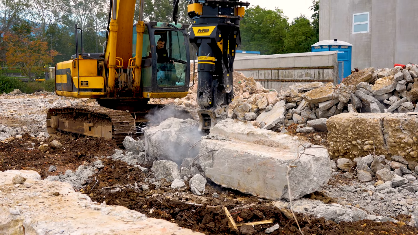MB Crusher Demolition Pulverizer | Model MB-PT1150 | Jaws Width 25" | Machine Size 12–19 Tons | For Excavators