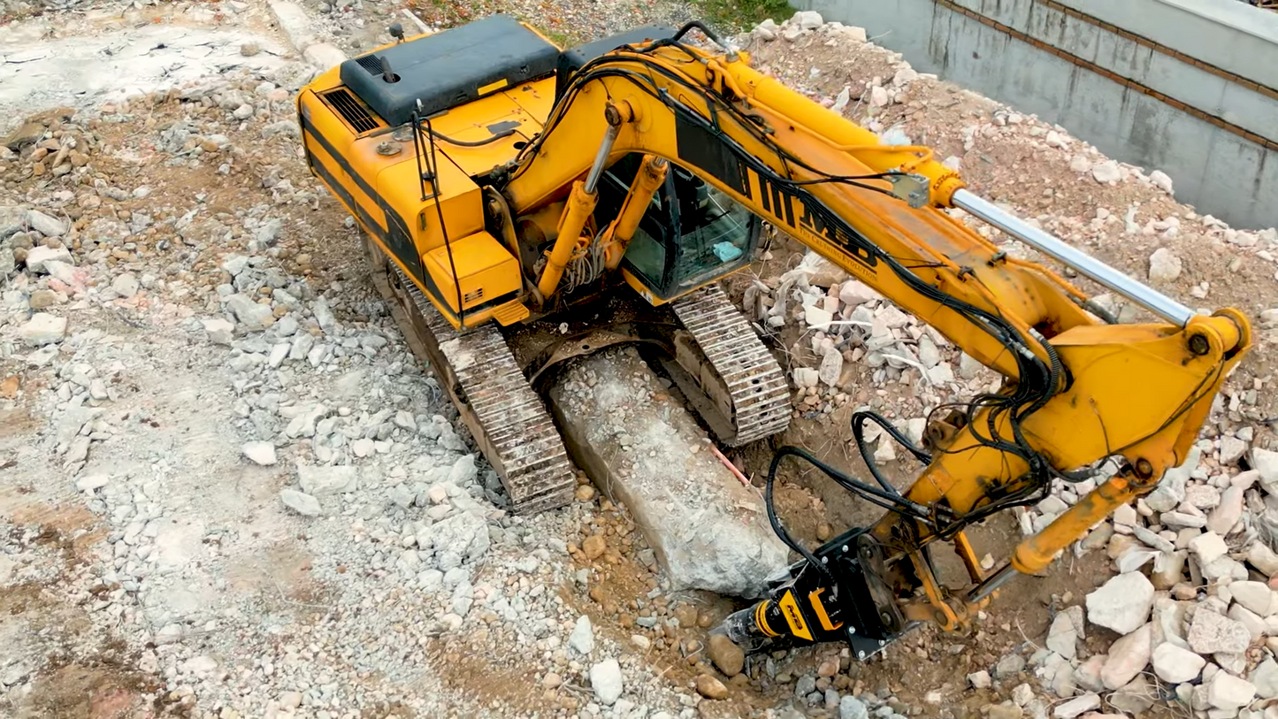 MB Crusher Demolition Pulverizer | Model MB-PT1150 | Jaws Width 25" | Machine Size 12–19 Tons | For Excavators