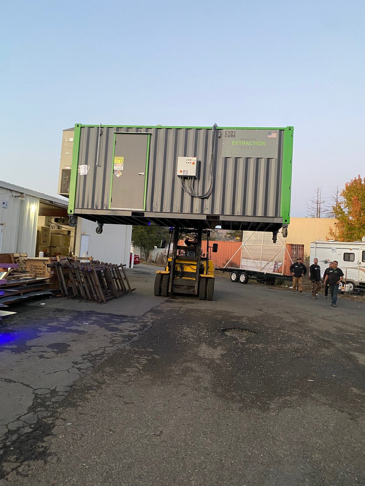 Advanced Extraction Labs Blast Resistant Buildings Booth