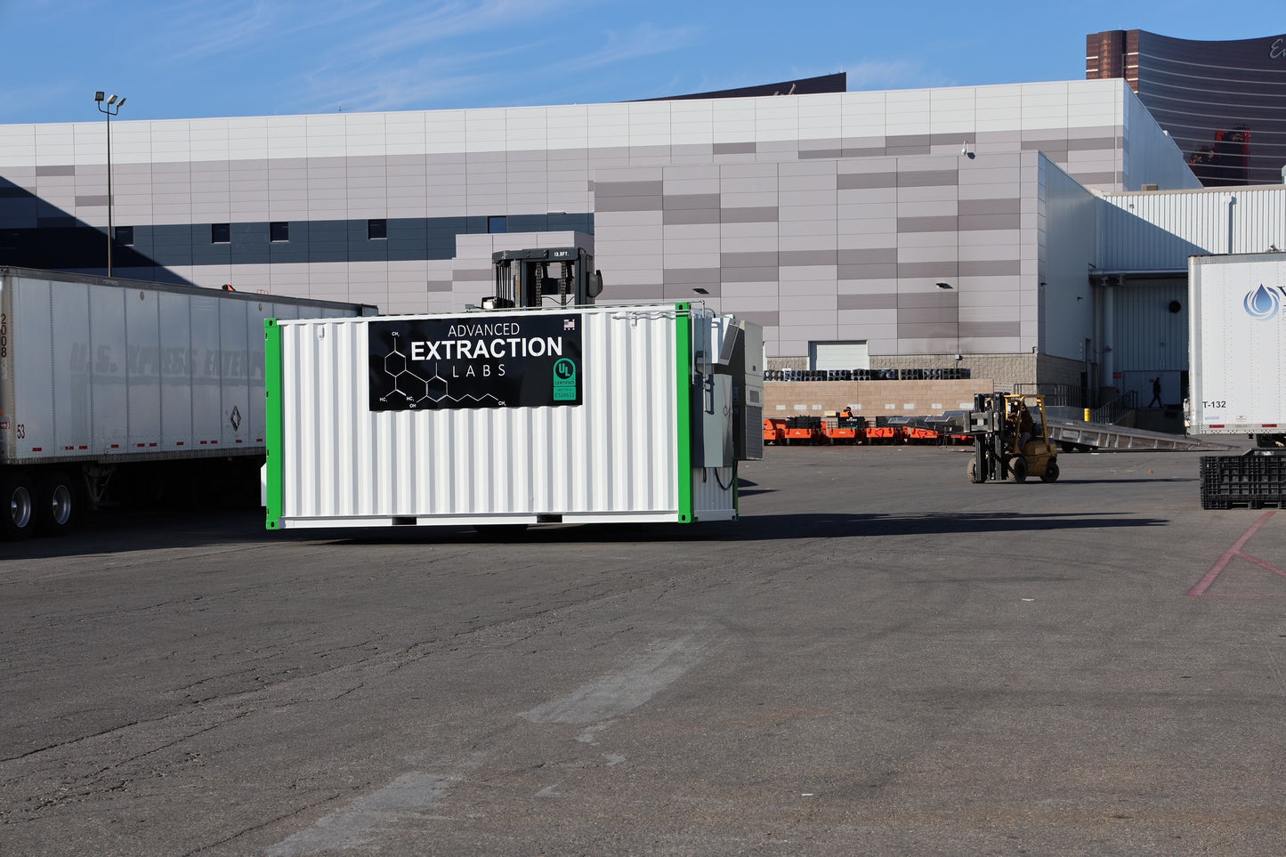 Advanced Extraction Labs | Cube Series C1D1/C1D2 Booth | Indoor Plug-and-Play Extraction Booth | Solvent-Compatible | For Processing Facilities