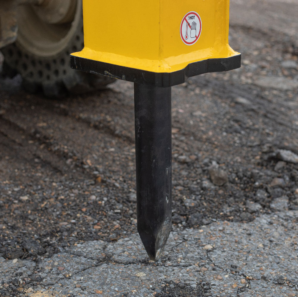 Utilitough Skid Steer Hydraulic Breaker | Model 225 Series-1000 Series | For Skid steer