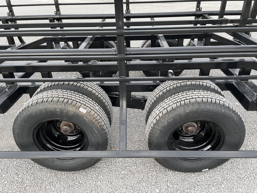 2024 Industrias America Double Wide Hay Trailer | Model 18x4 (Manual Dump) | Cradle Length 36' | 2 x 10,000 lb Spring Axles | Pull Type