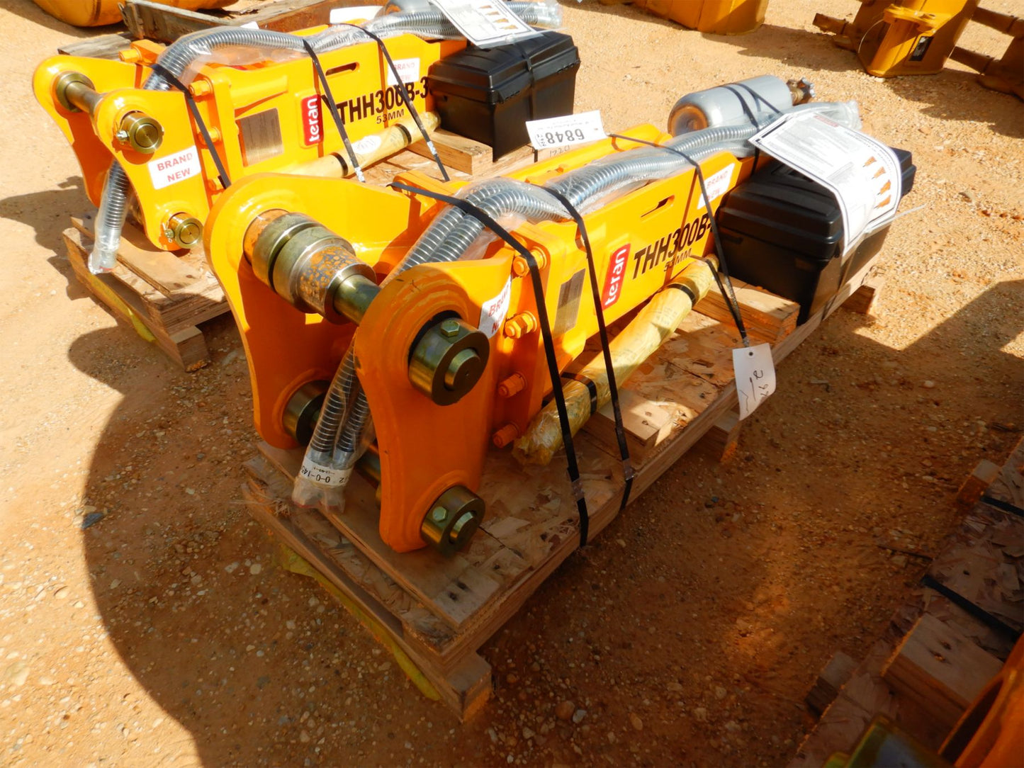 TERAN THH300B-305 Hydraulic Breaker CAT305, Excavator Attach