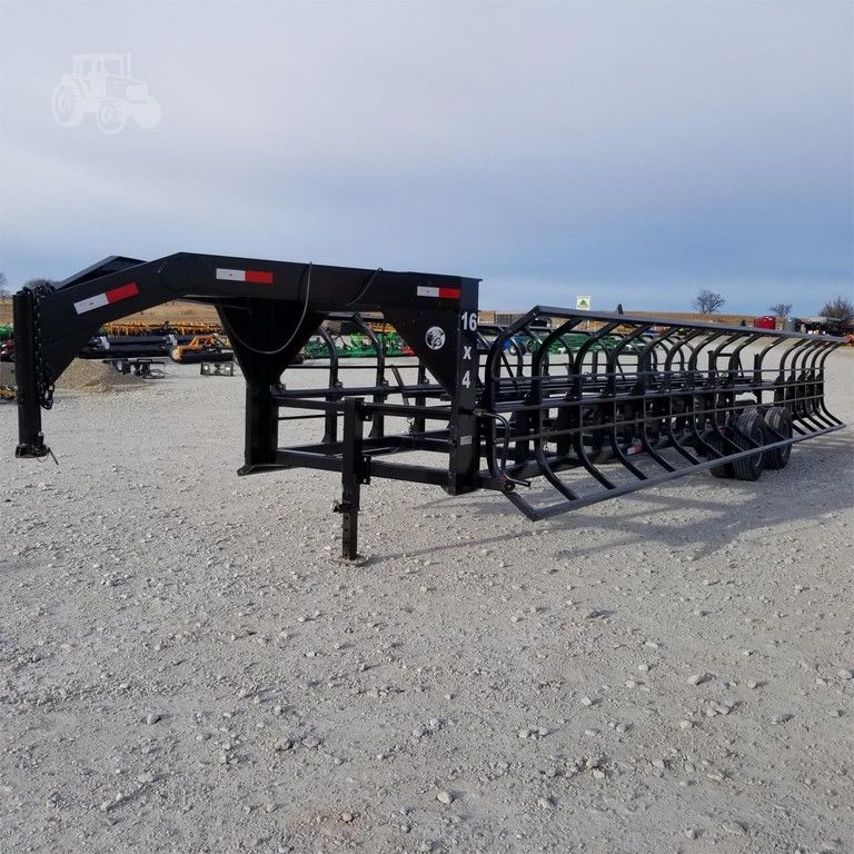 2024 Industrias America Double Wide Bale Trailer | Model 16X4 (Manual Double Dump) | Cradle Length 32' | Pull Type