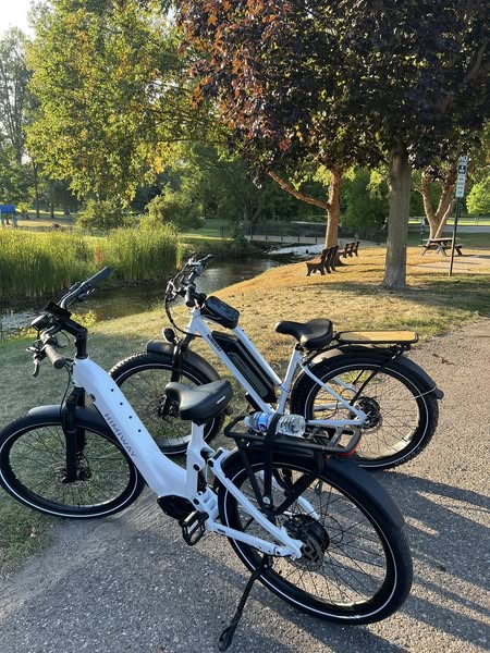 Himiway | Electric Bike | Model A7 Commuter | 27.5 x 2.4” Tires | 750W Hub Motor | 65 Mile Range | 400 lb Payload | Full Suspension Comfort | For Urban Comfort & All-Terrain Exploration
