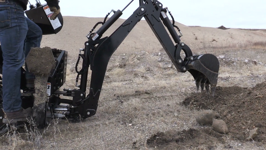 Erskine Mini Backhoe | BH-780 Model | Hydraulic System 2-7 GPM | For Mini Skid Steer