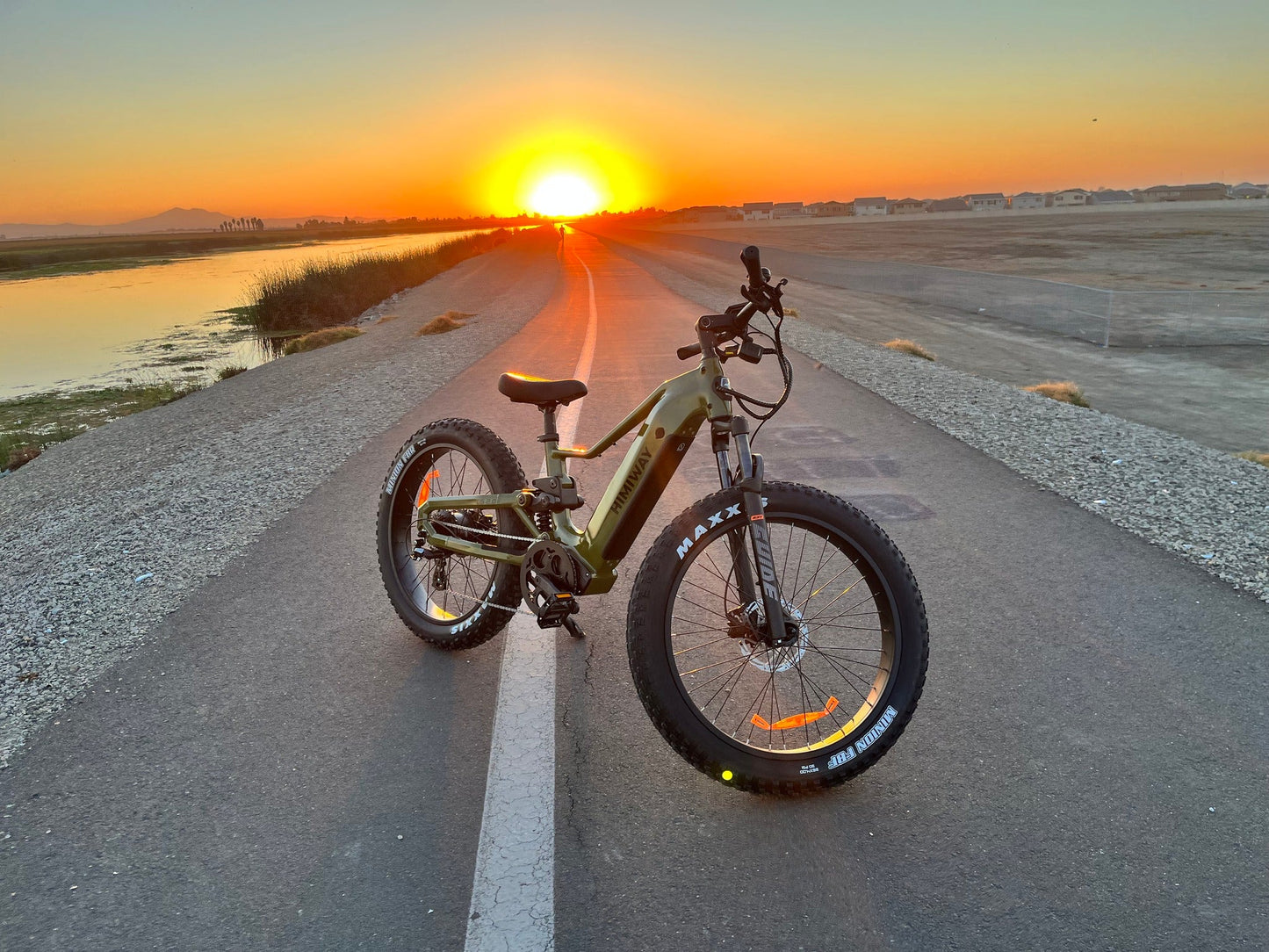 Himiway | Electric Bike | Model D5 2.0 ST (Step-Thru) | 750W Hub Motor | 26 x 4.0” Fat Tires | 65 Mile Range | 400 lb Payload | 90Nm Torque | For Urban Commuting & All-Terrain Adventure