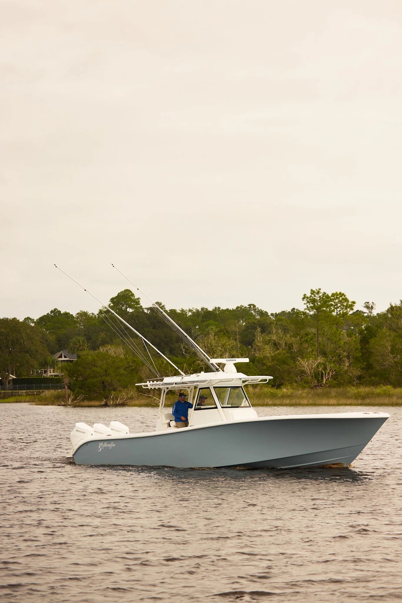 Gemlux | Bluewater Fixed-Length Externally Rigged Carbon Fiber Outriggers | Model ER-DK-18-B-O2 | Length 18' | 5.25 lb Lightweight | For 22' Outrigger Poles & Offshore Fishing Boats