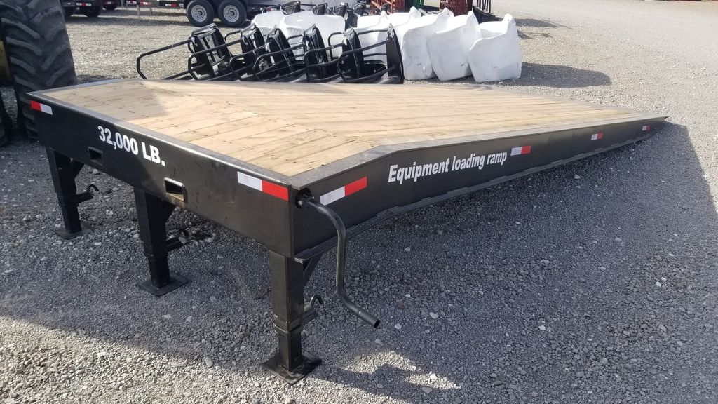 2024 Industrias America Loading Ramp | Model R820 | Ramp Width 8' | Length 20' | Horsepower 40 To 100 HP | For Loaders