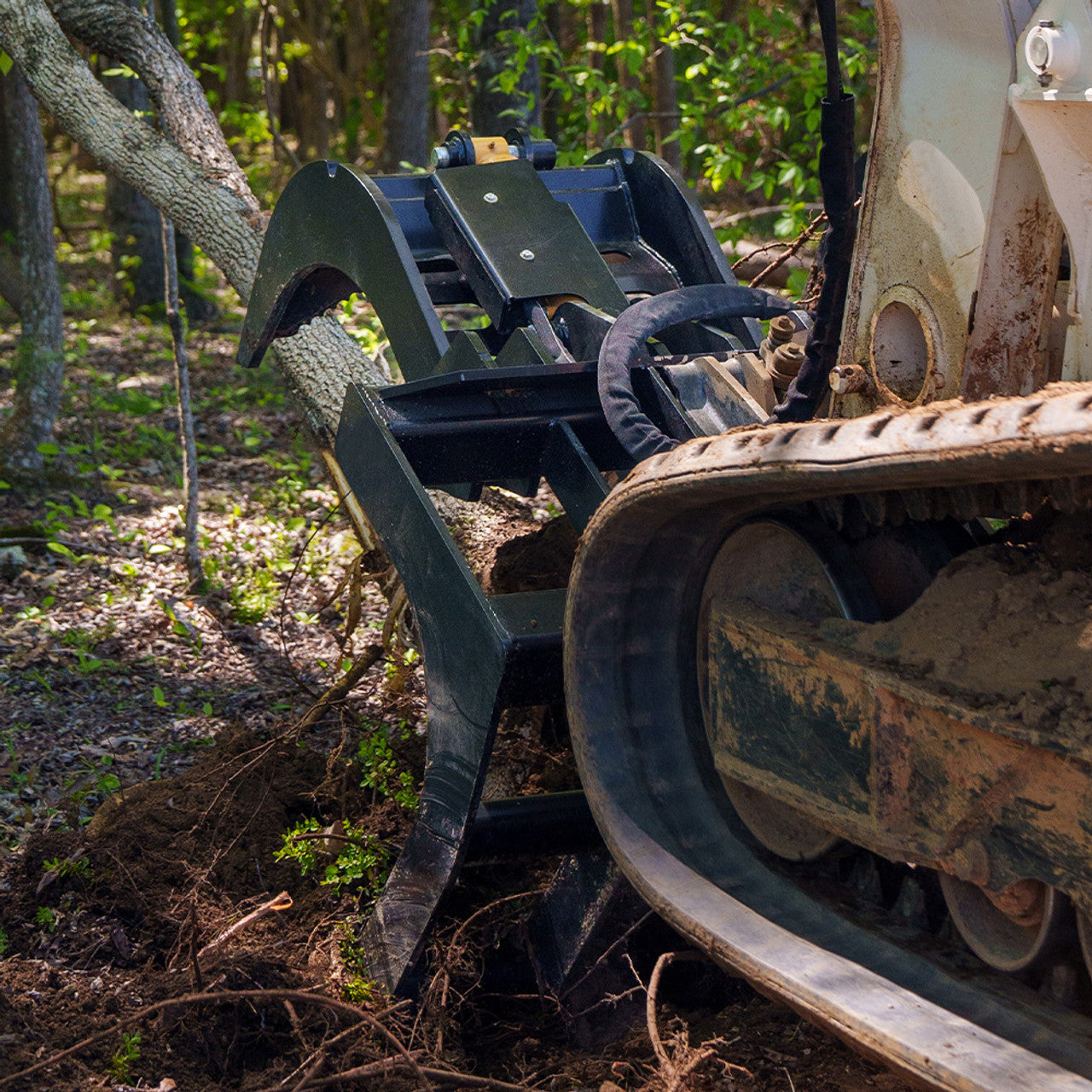 CID Severe Duty Root Grapple Attachment | Width 72" and 84" inches | Horsepower 80+ HP | For Skid Steer