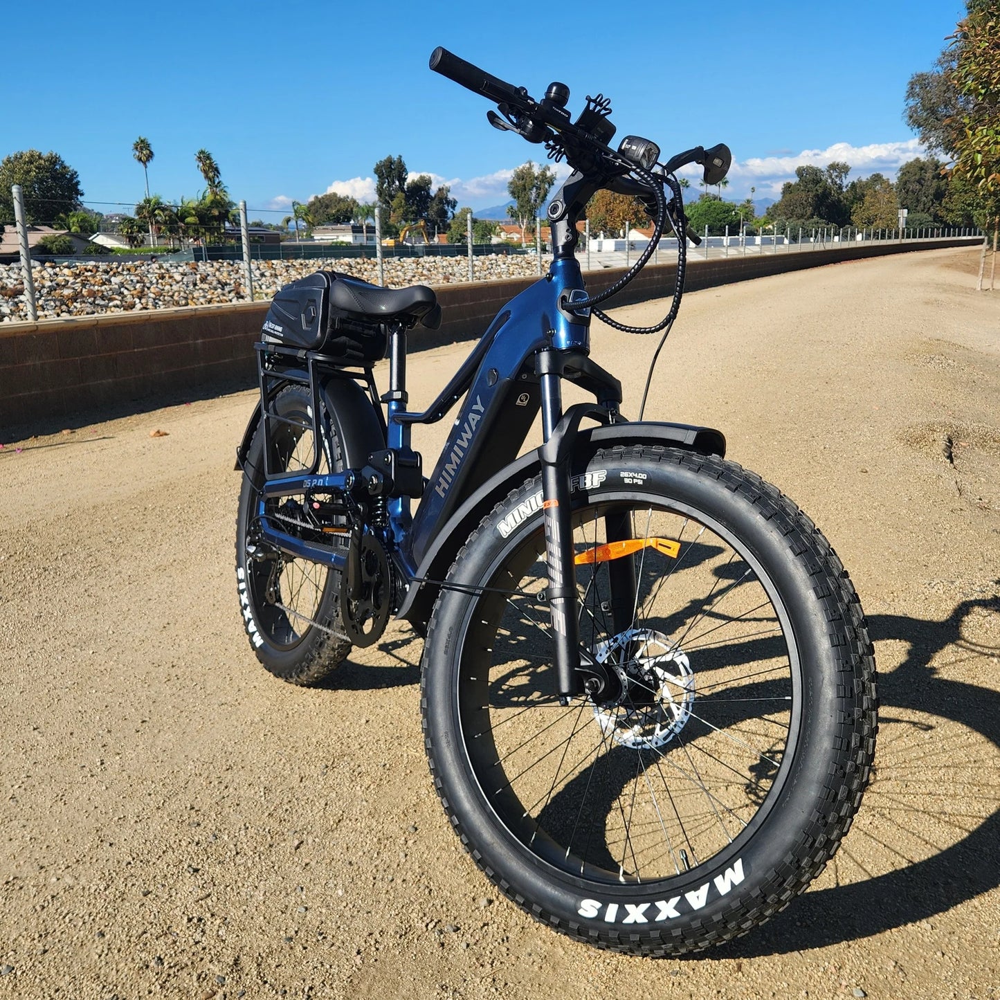 Himiway | Electric Bike | Model D5 2.0 | High-Step & Step-Thru | 750W Hub Motor | 26 x 4.0” Fat Tires | 65 Mile Range | 400 lb Payload | 90Nm Torque | For Commuting, Trail Riding & All-Terrain Adventure