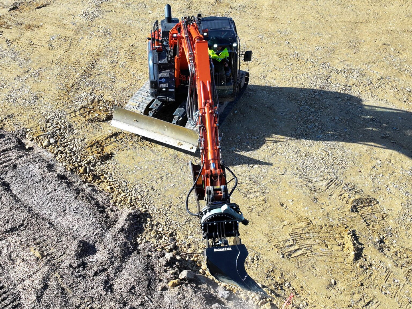 RagnarTech Rotating Tilt Buckets | RTB Series | Bucket Width 42" To 66" inches | Machine Size 4-30 Tons | For Excavators