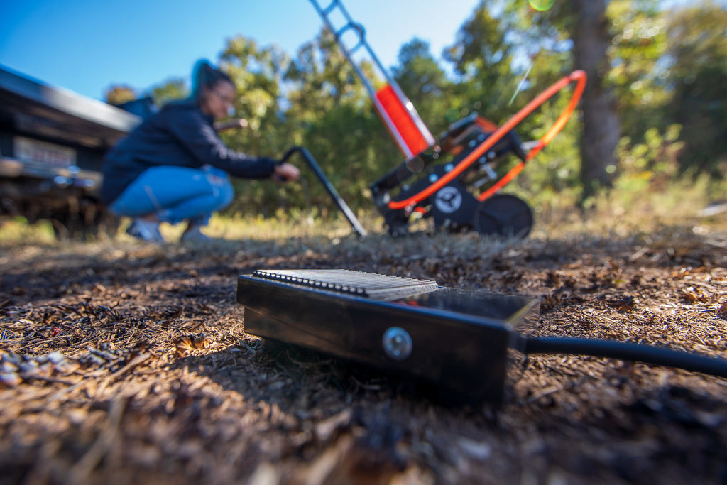 Do All Traps Raven Auto Clay Thrower | Long-Range Throws 55+ yards | 75 Target Auto Feeder